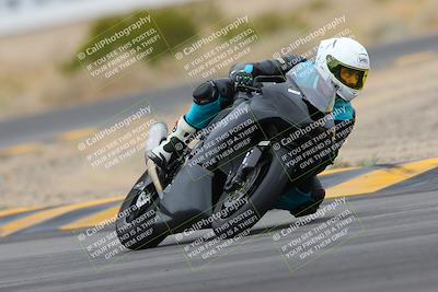 media/Jan-14-2023-SoCal Trackdays (Sat) [[497694156f]]/Turn 4 Set 1 (1020am)/